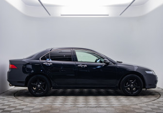 Подержанный автомобиль Honda Accord Sedan 2007 года (6 фото)