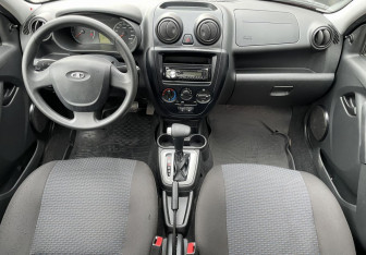 Подержанный автомобиль LADA (ВАЗ) Granta Sedan 2013 года (10 фото)