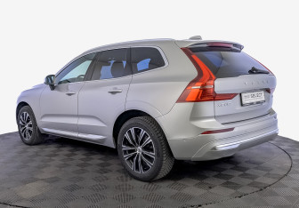 Подержанный автомобиль Volvo XC60 2021 года (7 фото)