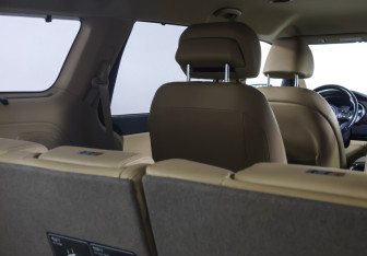 Подержанный автомобиль Kia Carnival 2018 года (9 фото)
