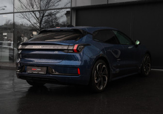 Подержанный автомобиль Zeekr 001 2023 года (5 фото)