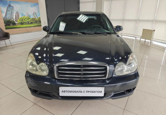 Подержанный автомобиль Hyundai Sonata 2005 года (2 фото)