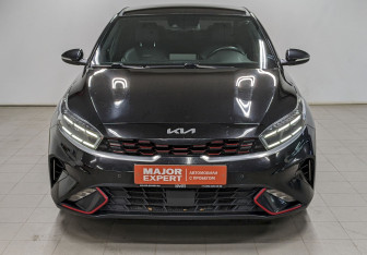 Подержанный автомобиль Kia Cerato Sedan 2021 года (2 фото)