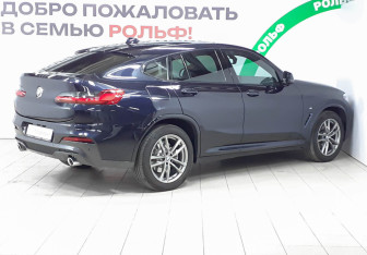 Подержанный автомобиль BMW X4 2019 года (4 фото)