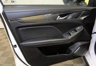 Подержанный автомобиль Haval Jolion 2024 года (19 фото)