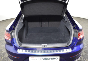 Подержанный автомобиль Volkswagen Arteon 2019 года (8 фото)