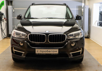 Подержанный автомобиль BMW X5 2016 года (2 фото)