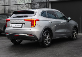 Подержанный автомобиль Haval Jolion 2022 года (4 фото)