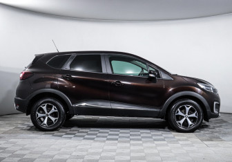 Подержанный автомобиль Renault Kaptur 2019 года (4 фото)