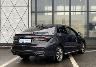 Подержанный автомобиль Omoda S5 2023 года (5 фото)