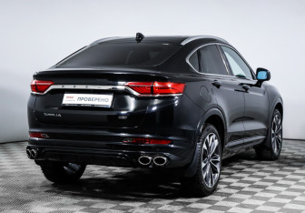Подержанный автомобиль Geely Tugella 2022 года (5 фото)