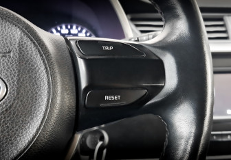 Подержанный автомобиль Kia Rio Hatchback 2021 года (24 фото)