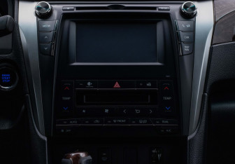 Подержанный автомобиль Toyota Camry Sedan 2016 года (14 фото)