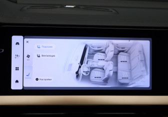 Подержанный автомобиль Geely Monjaro 2024 года (22 фото)