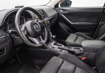 Подержанный автомобиль Mazda CX-5 2014 года (10 фото)