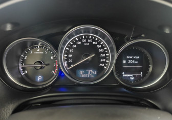 Подержанный автомобиль Mazda CX-5 2014 года (13 фото)