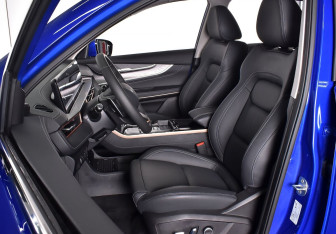 Подержанный автомобиль Exeed LX 2023 года (7 фото)