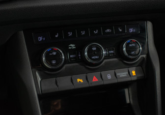 Подержанный автомобиль Skoda Kodiaq 2021 года (14 фото)