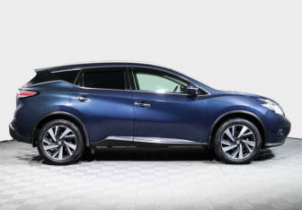 Подержанный автомобиль Nissan Murano Suv 2021 года (4 фото)
