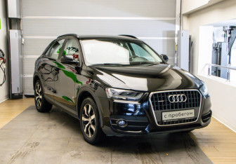 Подержанный автомобиль Audi Q3 2013 года (3 фото)