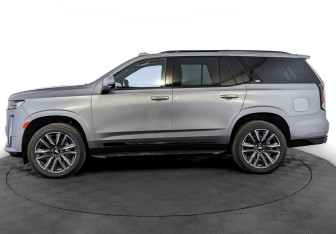 Новый Cadillac Escalade Suv 2023 (3 фото)