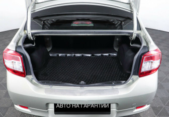 Подержанный автомобиль Renault Logan Sedan 2014 года (15 фото)