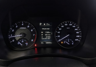 Подержанный автомобиль Hyundai Solaris Sedan 2021 года (15 фото)