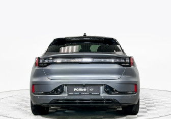 Подержанный автомобиль Zeekr 001 2023 года (6 фото)