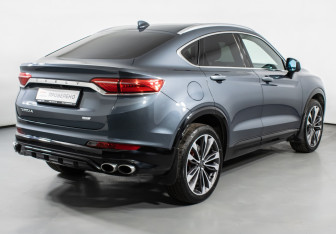Подержанный автомобиль Geely Tugella 2023 года (5 фото)