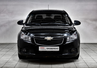Подержанный автомобиль Chevrolet Cruze Sedan 2012 года (2 фото)