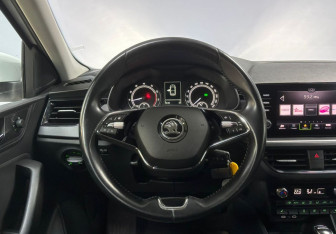 Подержанный автомобиль Skoda Rapid Liftback 2021 года (18 фото)