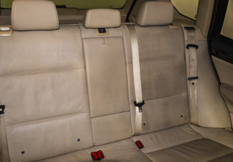 Подержанный автомобиль BMW X3 2013 года (14 фото)