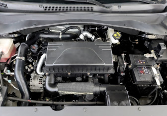 Подержанный автомобиль Москвич 3 2023 года (9 фото)