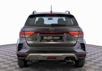 Подержанный автомобиль Kia Rio Hatchback 2021 года (6 фото)