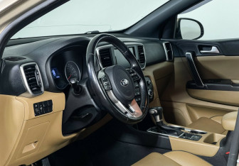 Подержанный автомобиль Kia Sportage 2018 года (5 фото)