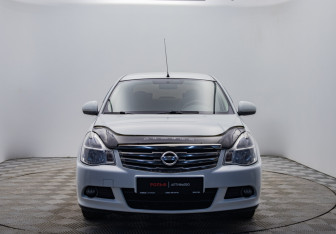 Подержанный автомобиль Nissan Almera Sedan 2018 года (8 фото)