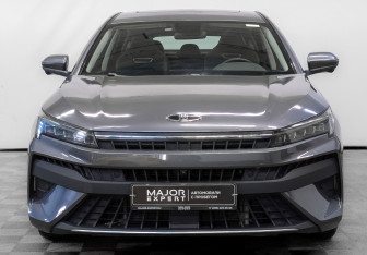 Подержанный автомобиль Москвич 6 2023 года (2 фото)