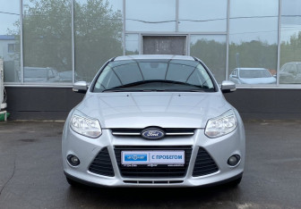 Подержанный автомобиль Ford Focus Sedan 2012 года (2 фото)