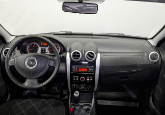 Подержанный автомобиль LADA (ВАЗ) Largus Wagon 2019 года (14 фото)