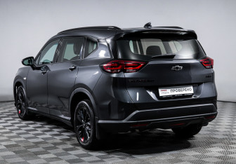 Подержанный автомобиль Chevrolet Orlando 2021 года (7 фото)