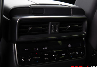 Подержанный автомобиль Lexus LX 2024 года (21 фото)