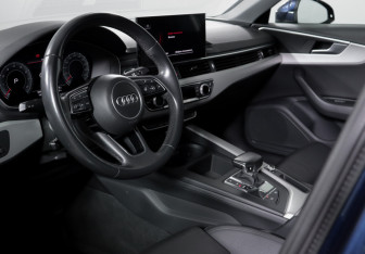 Подержанный автомобиль Audi A4 Sedan 2020 года (14 фото)