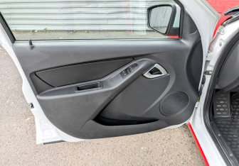 Подержанный автомобиль LADA (ВАЗ) Granta Sedan 2024 года (19 фото)