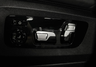 Новый BMW X5 2025 (18 фото)