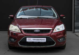 Подержанный автомобиль Ford Focus Hatchback 2008 года (2 фото)