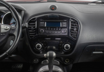 Подержанный автомобиль Nissan Juke 2014 года (14 фото)