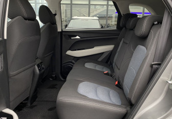 Подержанный автомобиль Chevrolet Captiva 2022 года (15 фото)