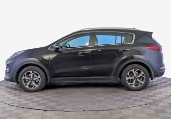 Подержанный автомобиль Kia Sportage 2019 года (8 фото)