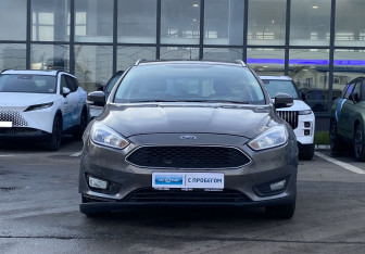 Подержанный автомобиль Ford Focus Wagon 2017 года (2 фото)