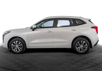 Подержанный автомобиль Haval Jolion 2023 года (8 фото)